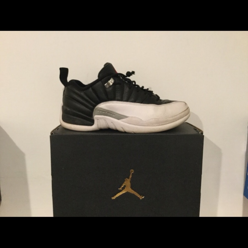 Jordan 12 playoff  low